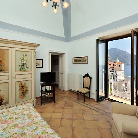 Casa Rossa * Атрани